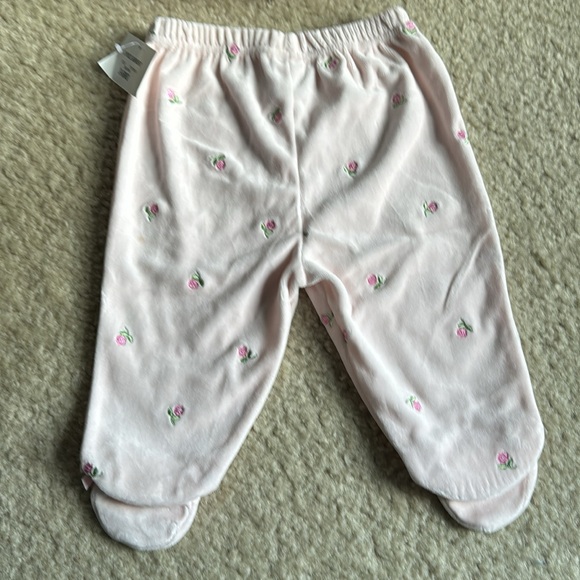 First Impressions 3 piece matching pink velour rose outfit NWT - Picture 8 of 11